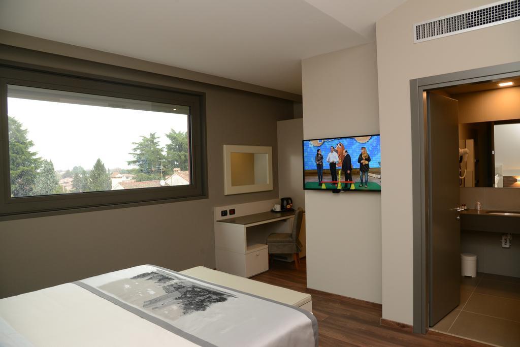 Albergo Roma, BW Signature Collection Καστελφράνκο Βένετο Εξωτερικό φωτογραφία