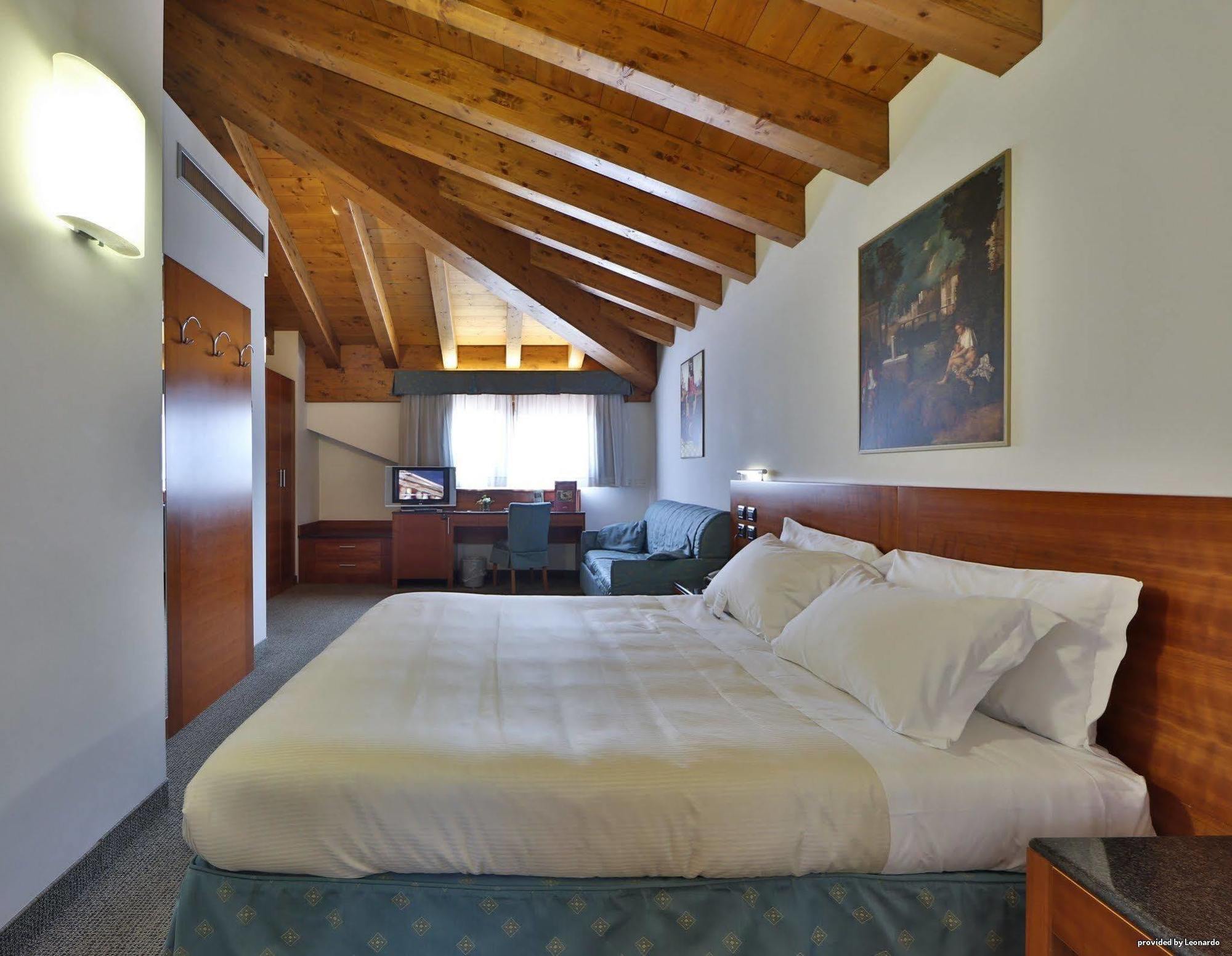 Albergo Roma, BW Signature Collection Καστελφράνκο Βένετο Εξωτερικό φωτογραφία