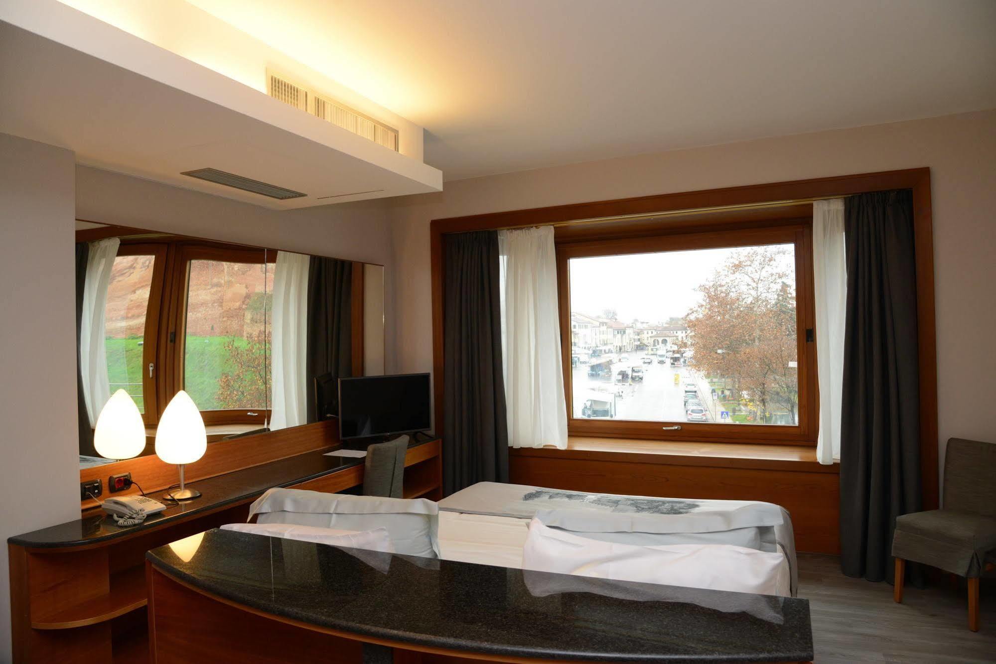 Albergo Roma, BW Signature Collection Καστελφράνκο Βένετο Εξωτερικό φωτογραφία